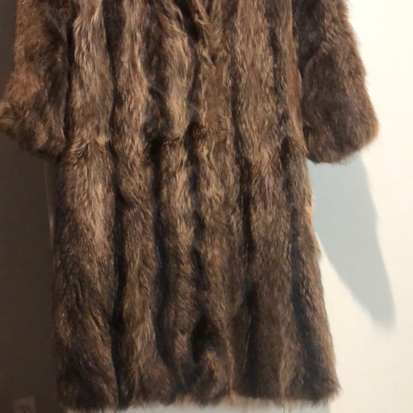 Vintage Fur Coat - Picture 3 of 15